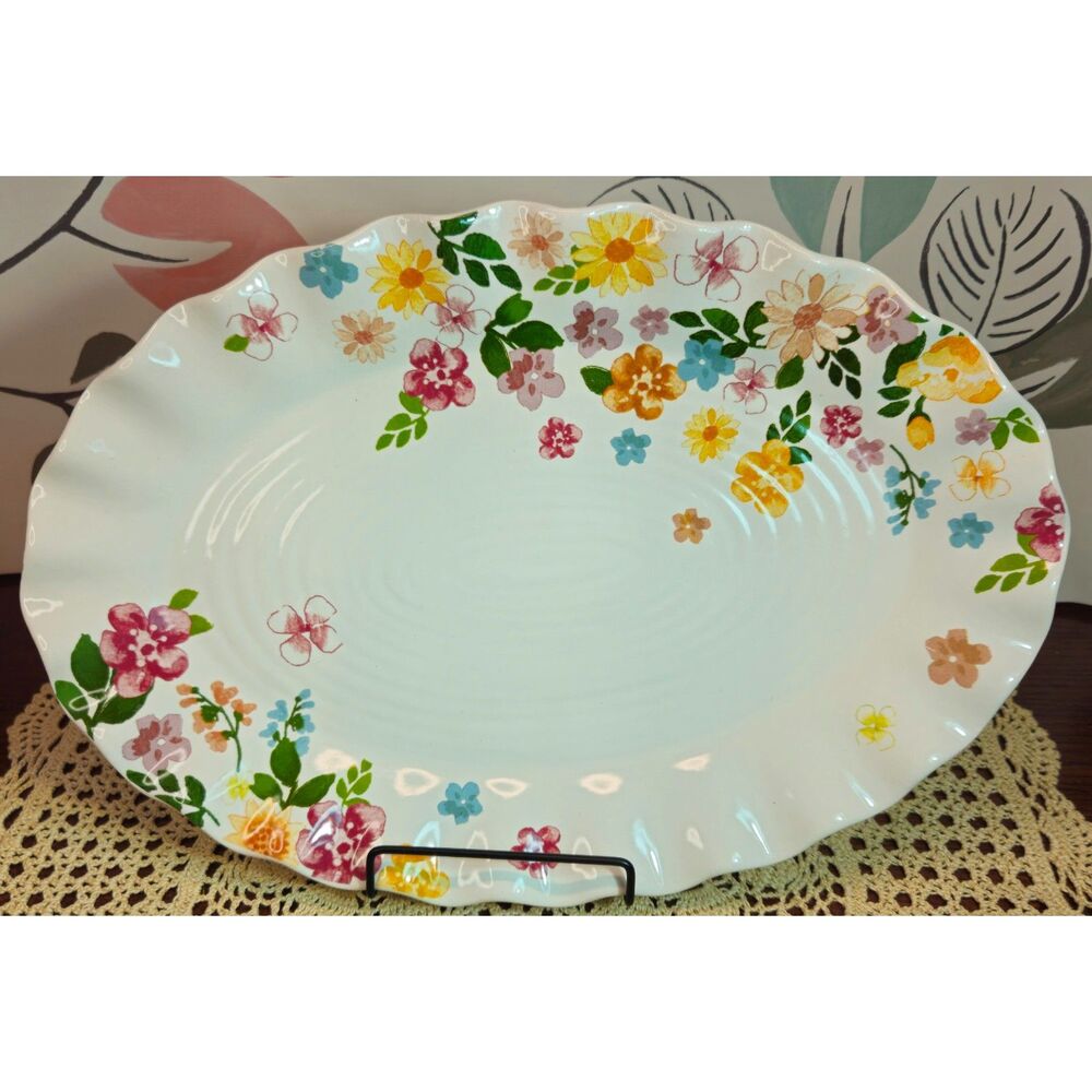 NWT Beautiful Floral Pattern Ruffled Serving Platter by The Spring Shop